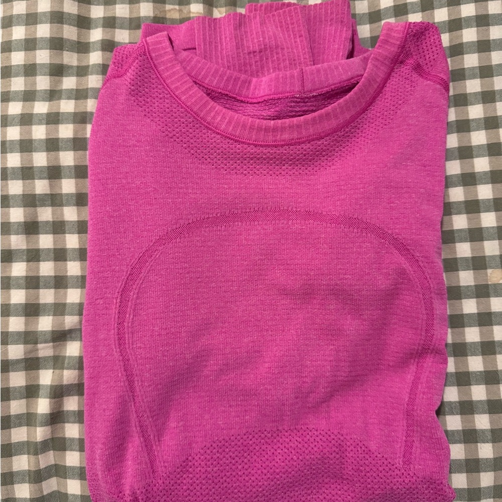 Lululemon pink long sleeve workout top